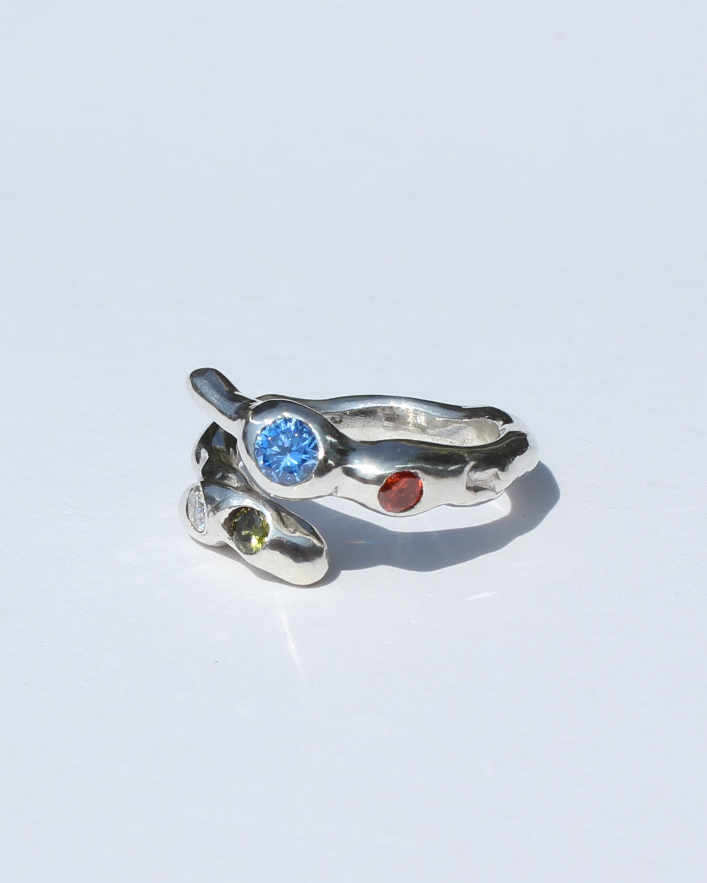 Hoya split band ring