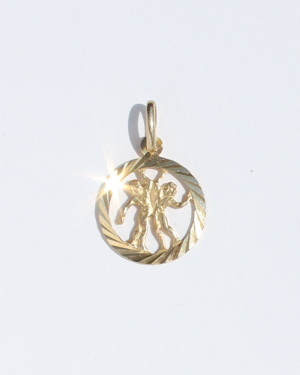 Gemini vtg 14kt gold charm