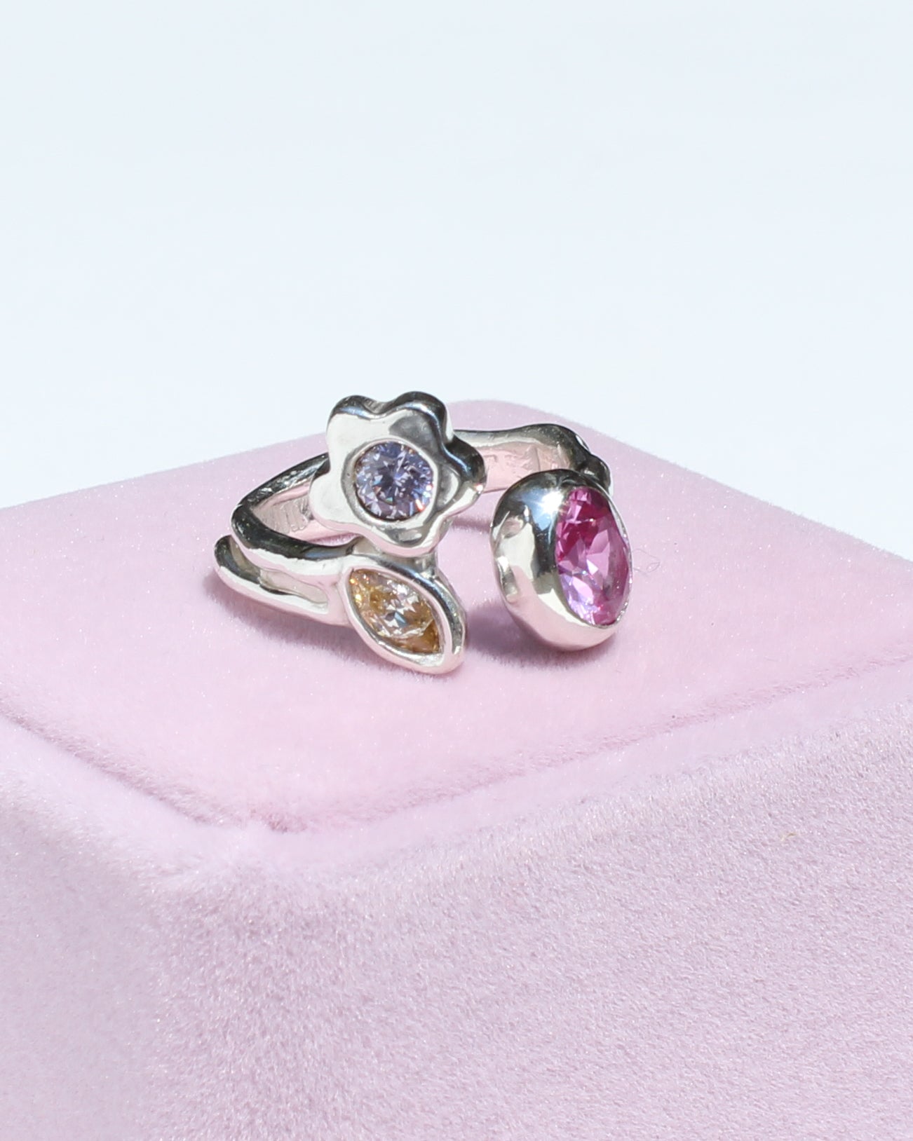 April split band ring