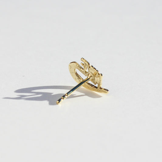 Nike VTG 10kt gold stud earring