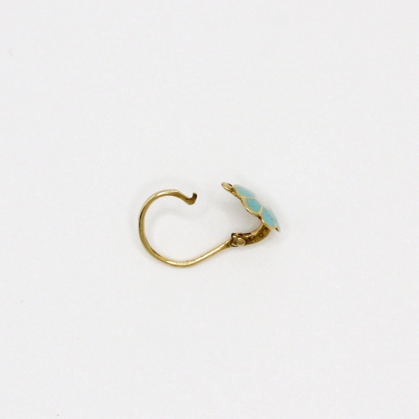 flower enamel VTG 14kt gold earring