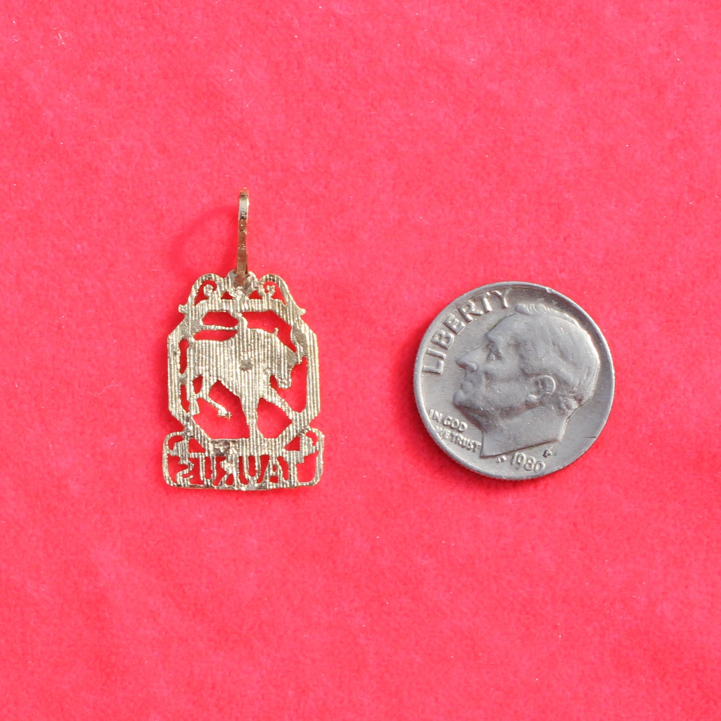 Taurus vtg 14kt gold pendant
