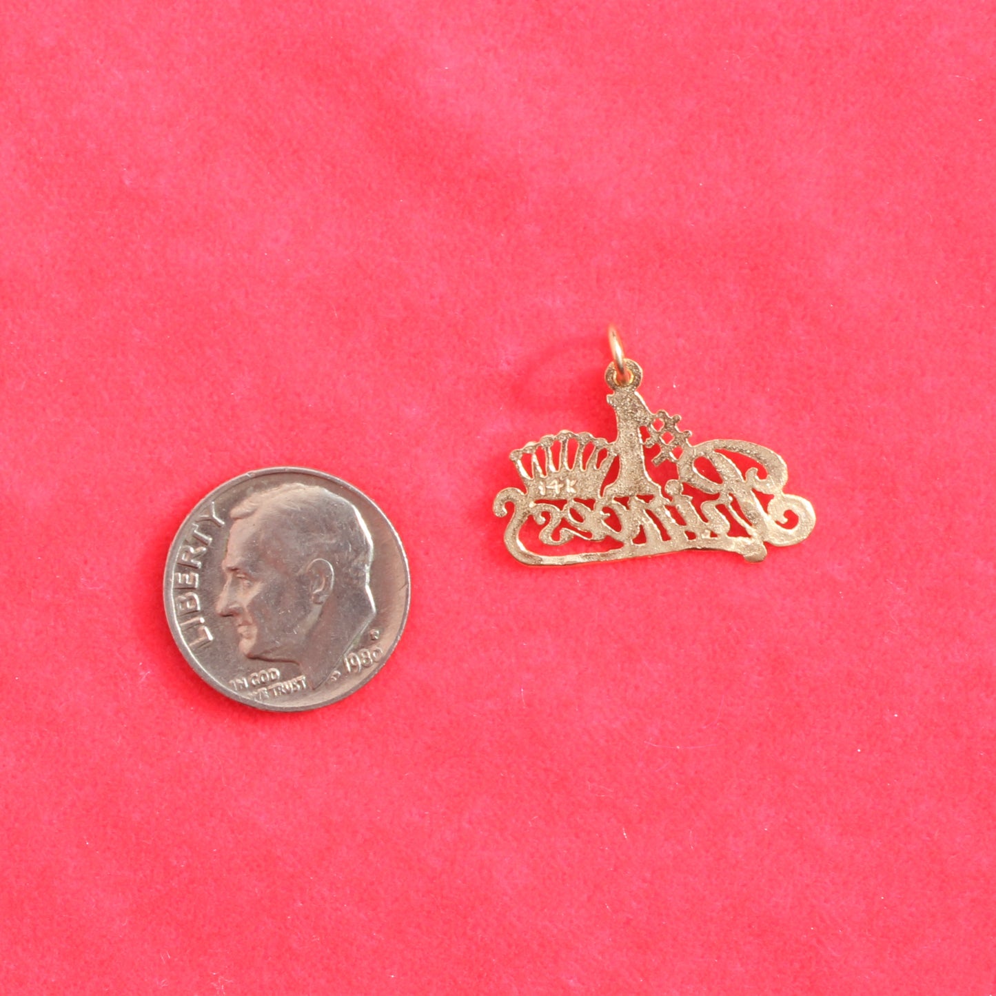 #1 Princess preloved 14kt gold charm