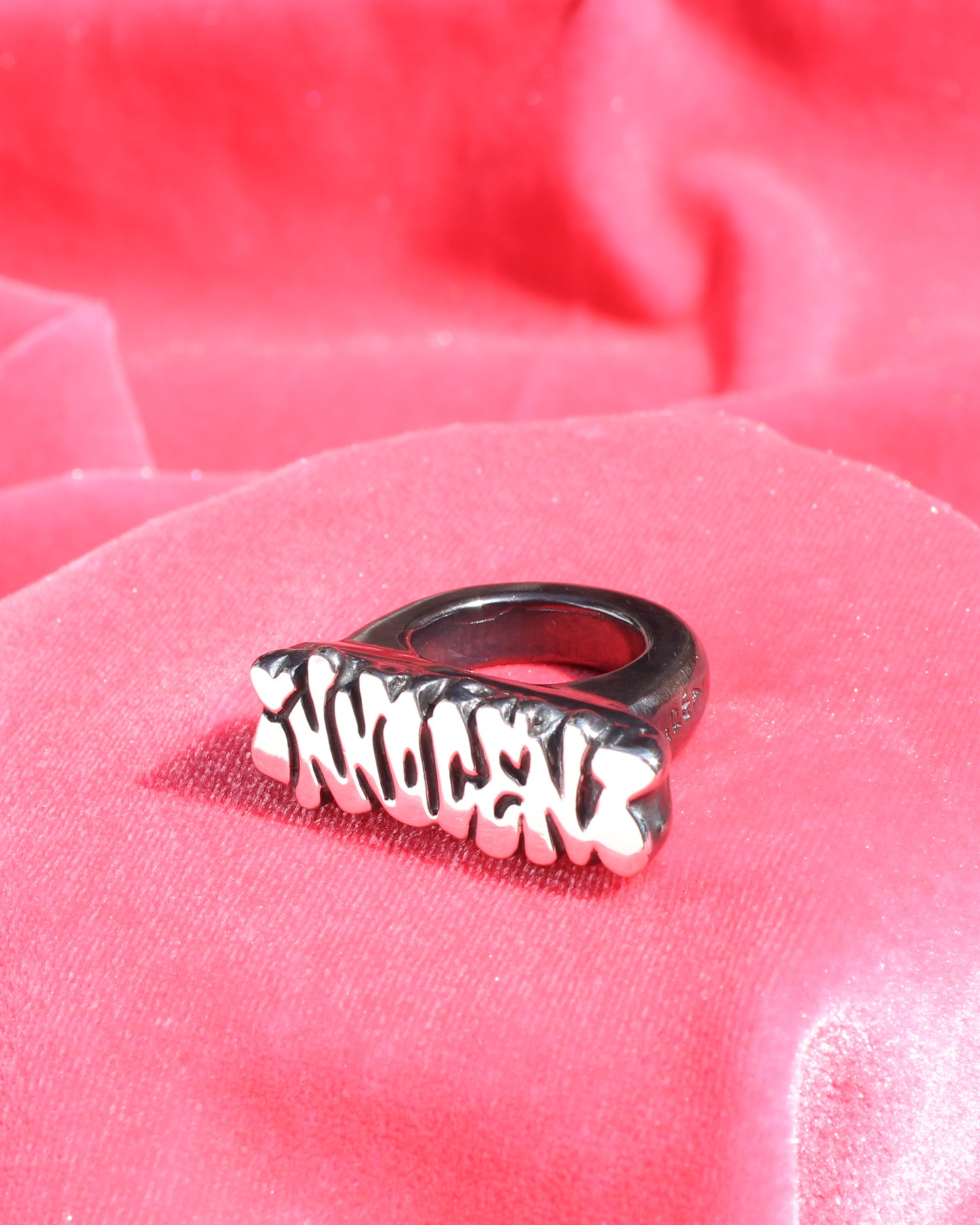 Innocent ring