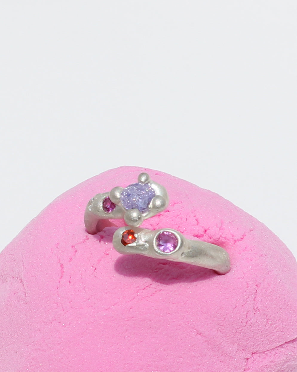 Bubblegum Factory split band ring