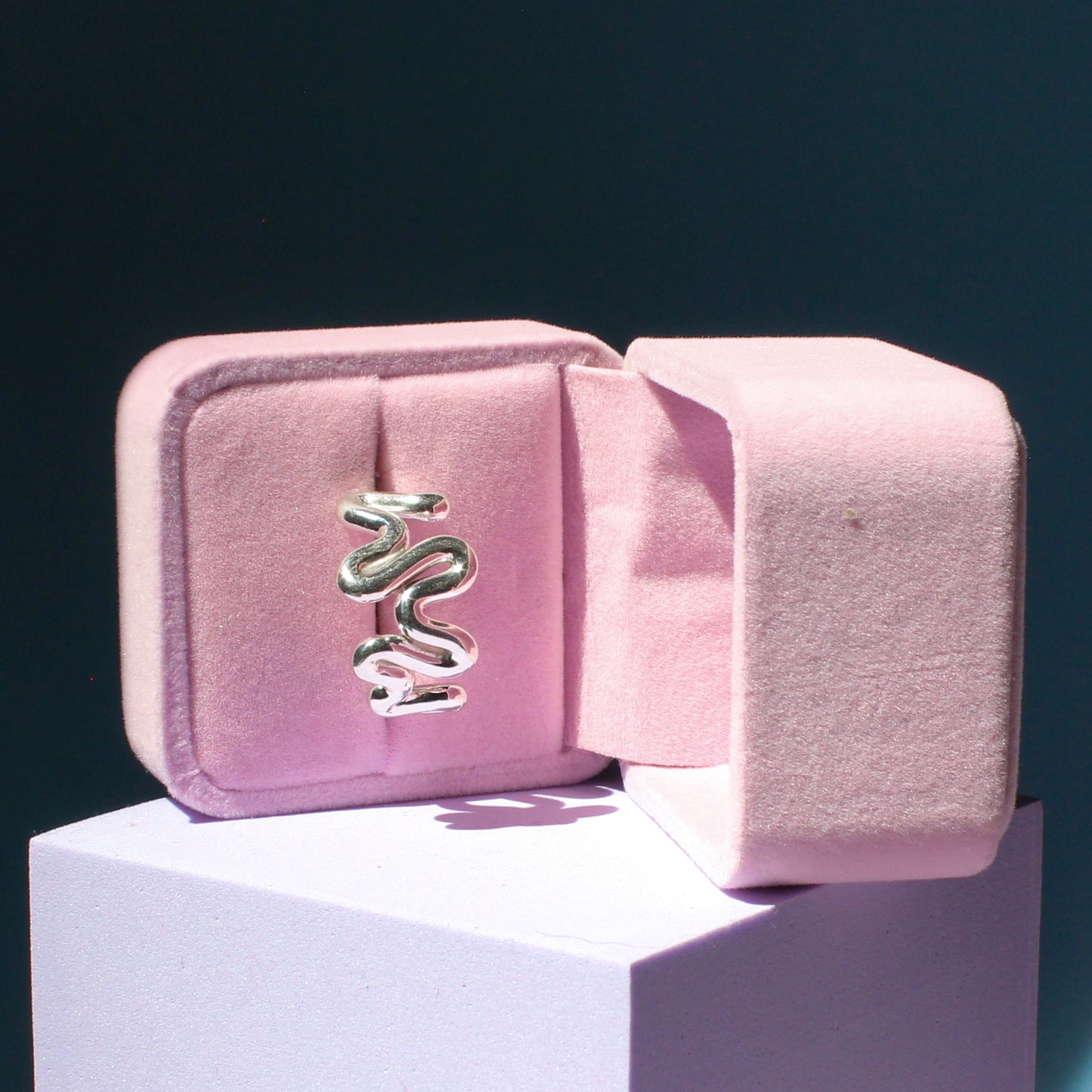 Wavy Ring 9
