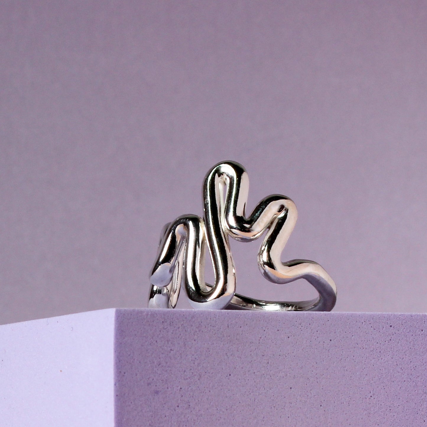 Wavy Ring 12