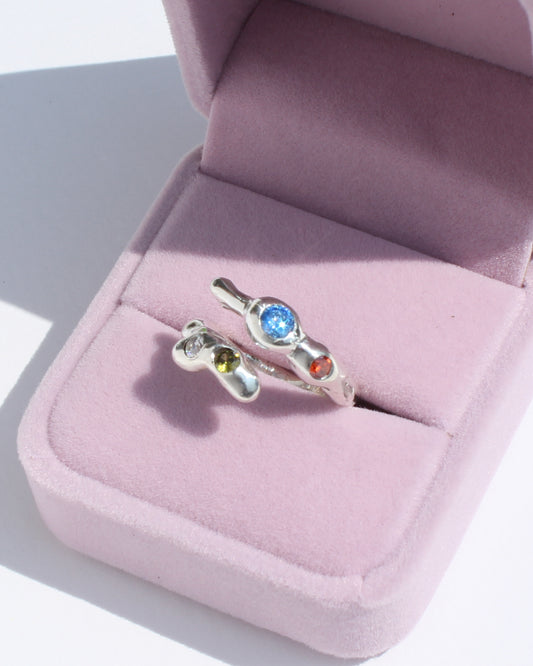 Hoya split band ring