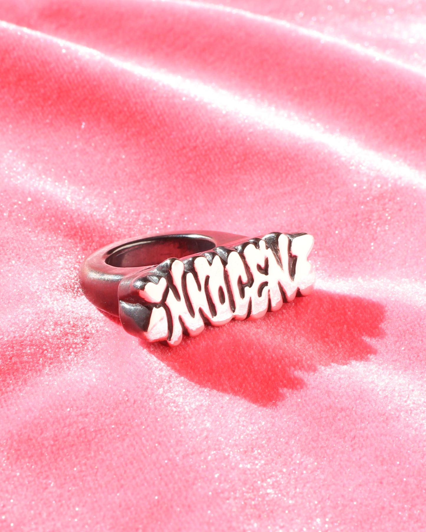 Innocent ring