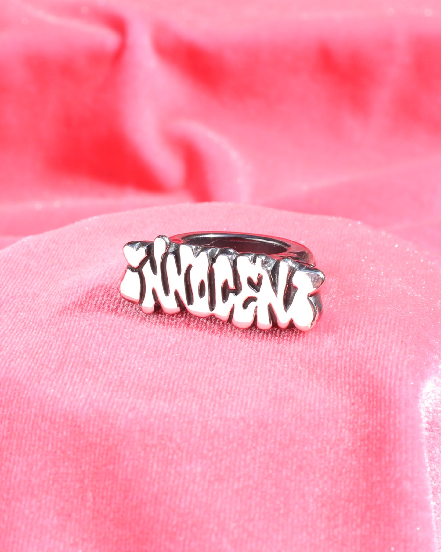 Innocent ring
