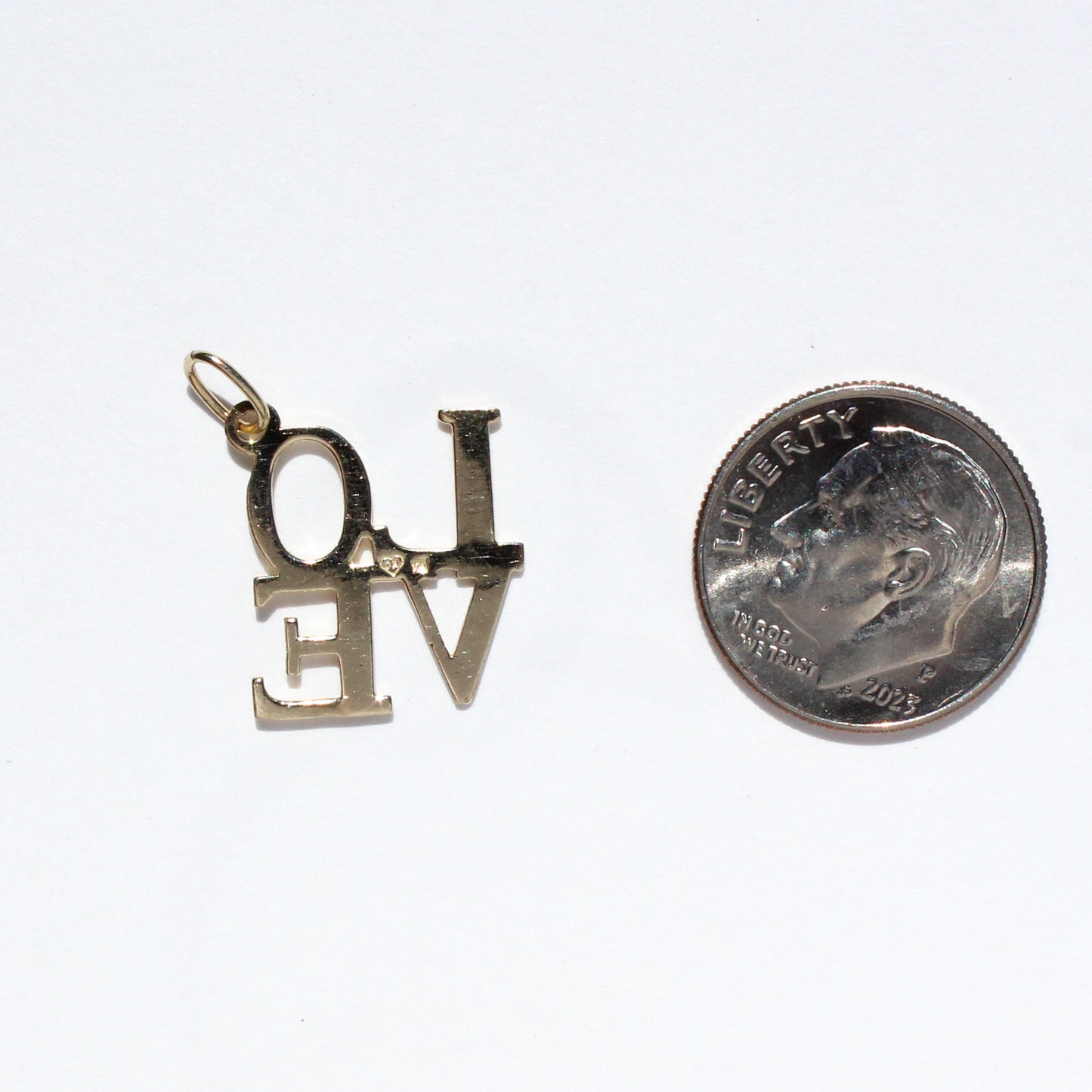 LOVE VTG 10kt gold charm